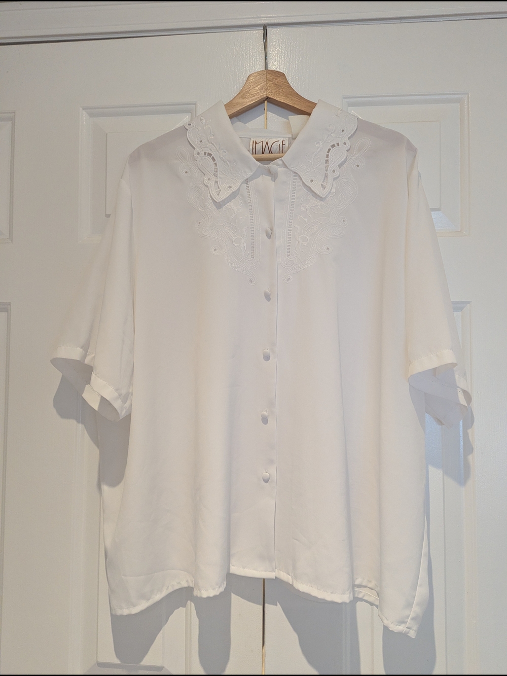 Vintage Image White Embroidered Collar Button-Front Blouse Shirt Top Cottagecore